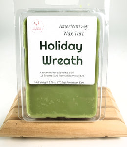 Holiday Wreath soy wax melt is great for the fall & winter months. Makes your entire home smell like the woods.